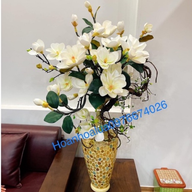 Mộc lan cánh gấp mở cao cấp. dk bông 20cm, cao 1m cành 2 bông lớn, phù hợp trang trí mọi không gian nhà cửa