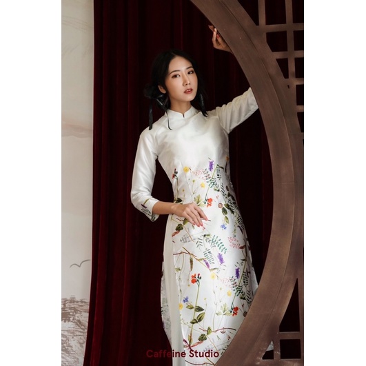 Áo dài cách tân chất liệu Tafta dành cho nữ Caffeine Studio - Áo dài Vườn Xuân