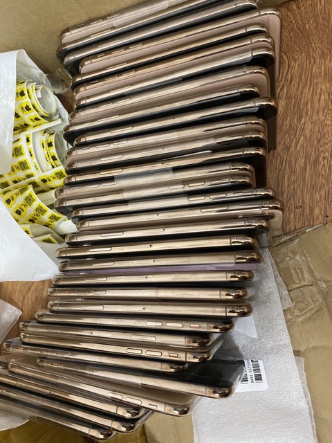 Điện thoại iphone XS 64G Vàng - Trắng - Đen New98%.Nguyên zin100% | BigBuy360 - bigbuy360.vn