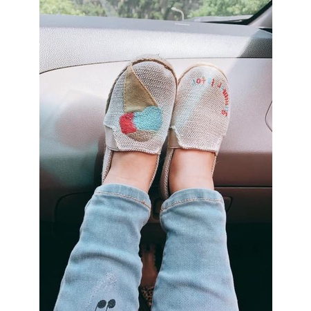 - Giày Lười Chất Cói Hình Cây Kem Siêu Yêu Cho Bé- Lẻ Size 24-28