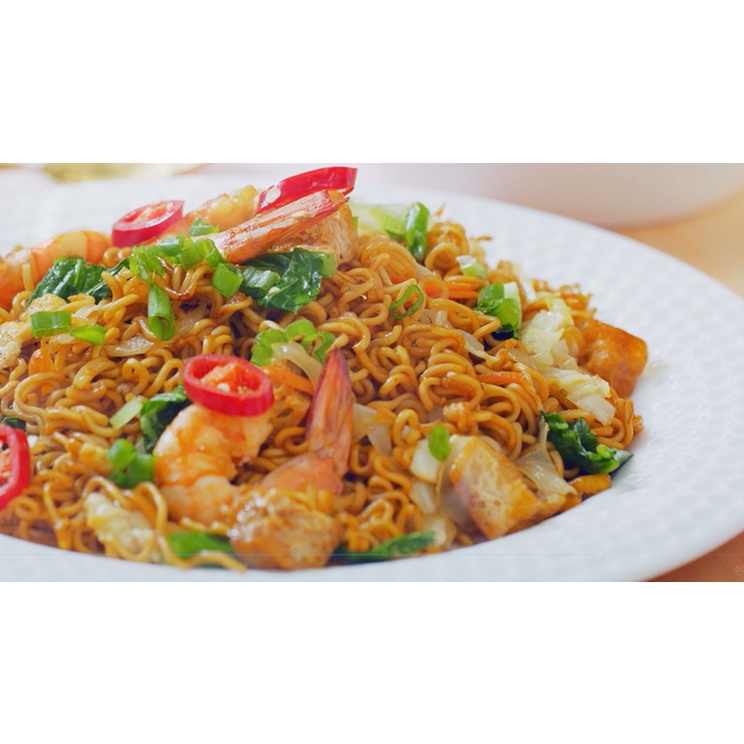 Mì gói hương Canh chua hiệu Maggi Tom Yam Instant Noodles 80gr