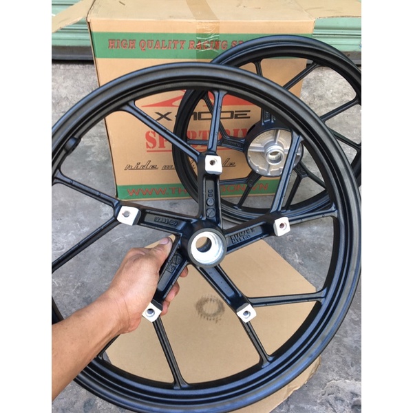 Mâm satria indonesia