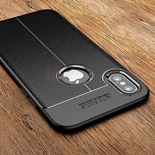 Ốp Lưng Dẻo Đen Chống sốc Autofocus iPhone XS Max