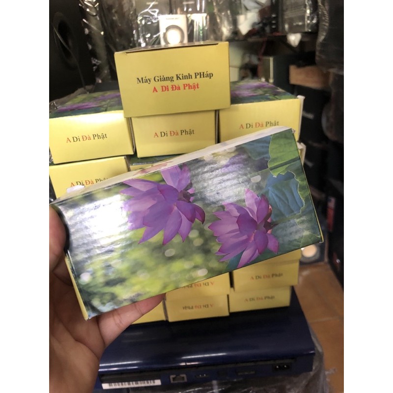 Máy giảng kinh phật thẻ nhớ trong đã chép sẵn kinh