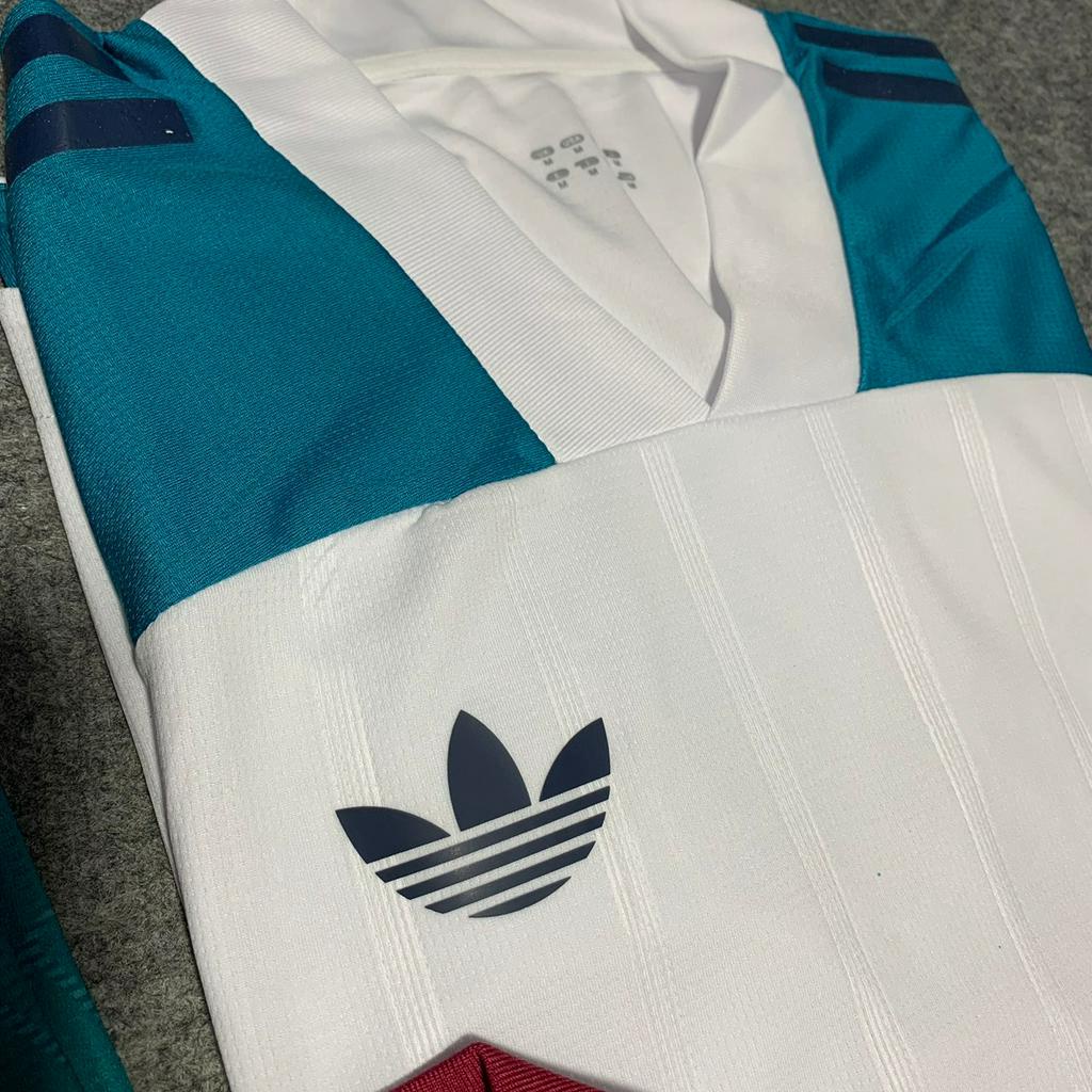 Áo Bóng Đá, Áo Thể Thao Ba Lá A.D.I.D.A.S Có Túi Tiện Lợi 2023 - Vải Polyester Thái Gai Lưới