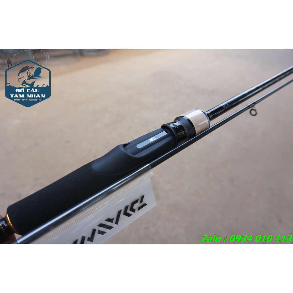 Cần lure máy đứng Daiwa Bass X 682MLS model 2019