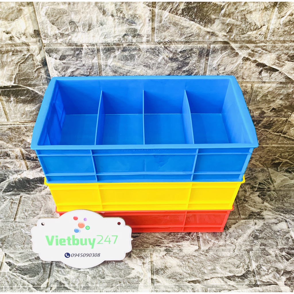 Khay nhựa 3 ngăn dùng để đựng ốc vít kích thước 32.5x18x8cm, phân loại vật liệu 1 cách hiệu quả?