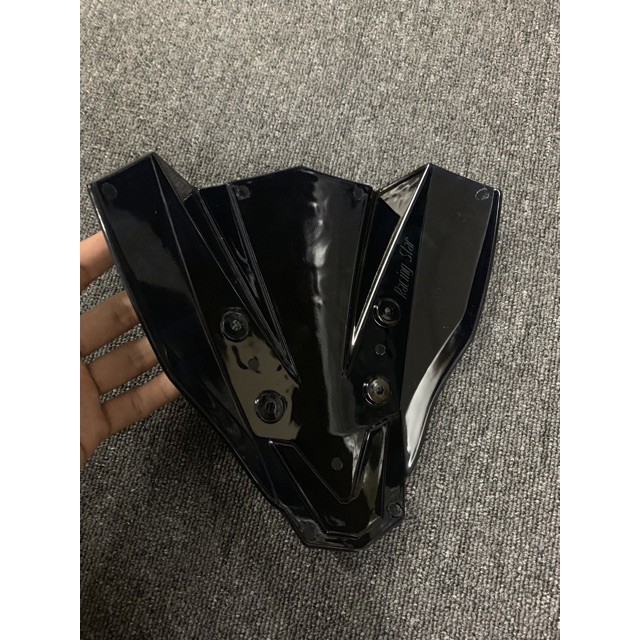 Mão Winner X kèm 4 ốc xanh titan