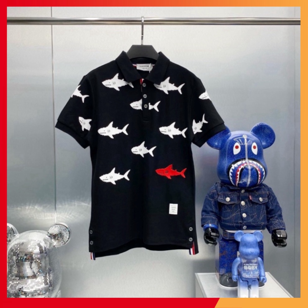 Áo polo đen trắng, tay ngắn, chất cotton thoáng mát, áo unisex đẹp cao cấp in cá mập 5D cực sịn sò