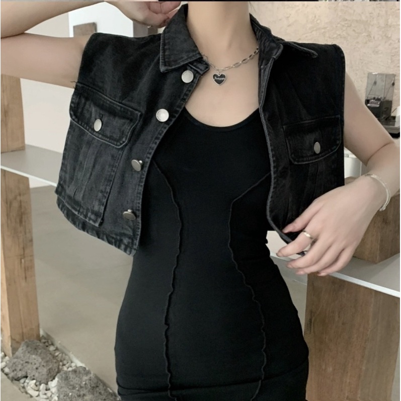 Áo khoác bò jean cộc tay dáng ngắn phối cúc thời trang nữ