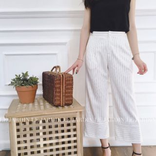 Quần culottes kẻ