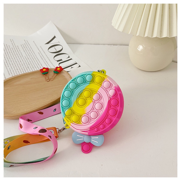 Túi POP IT đeo chéo phiên bản giải toả căng thẳng hình cầu vồng TX18