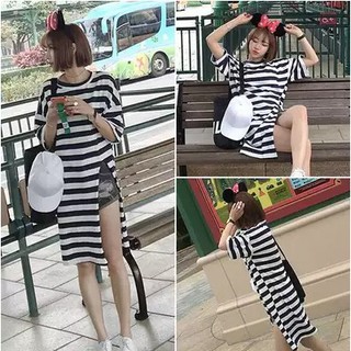Váy liền thân xẻ tà