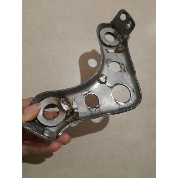 Bàn thờ Inox gắn xe 67.