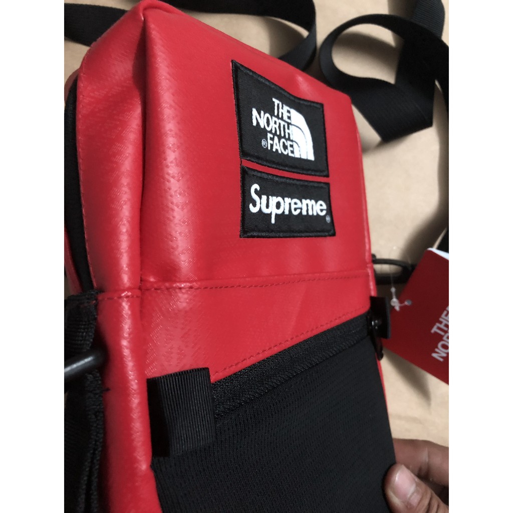 TÚI ĐEO CHÉO DA SUPREME X TNF [ ĐỎ & ĐEN ]