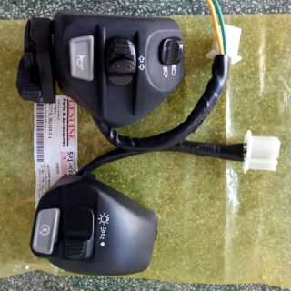 Cùm công tắc trái phải exciter 135 nouvo