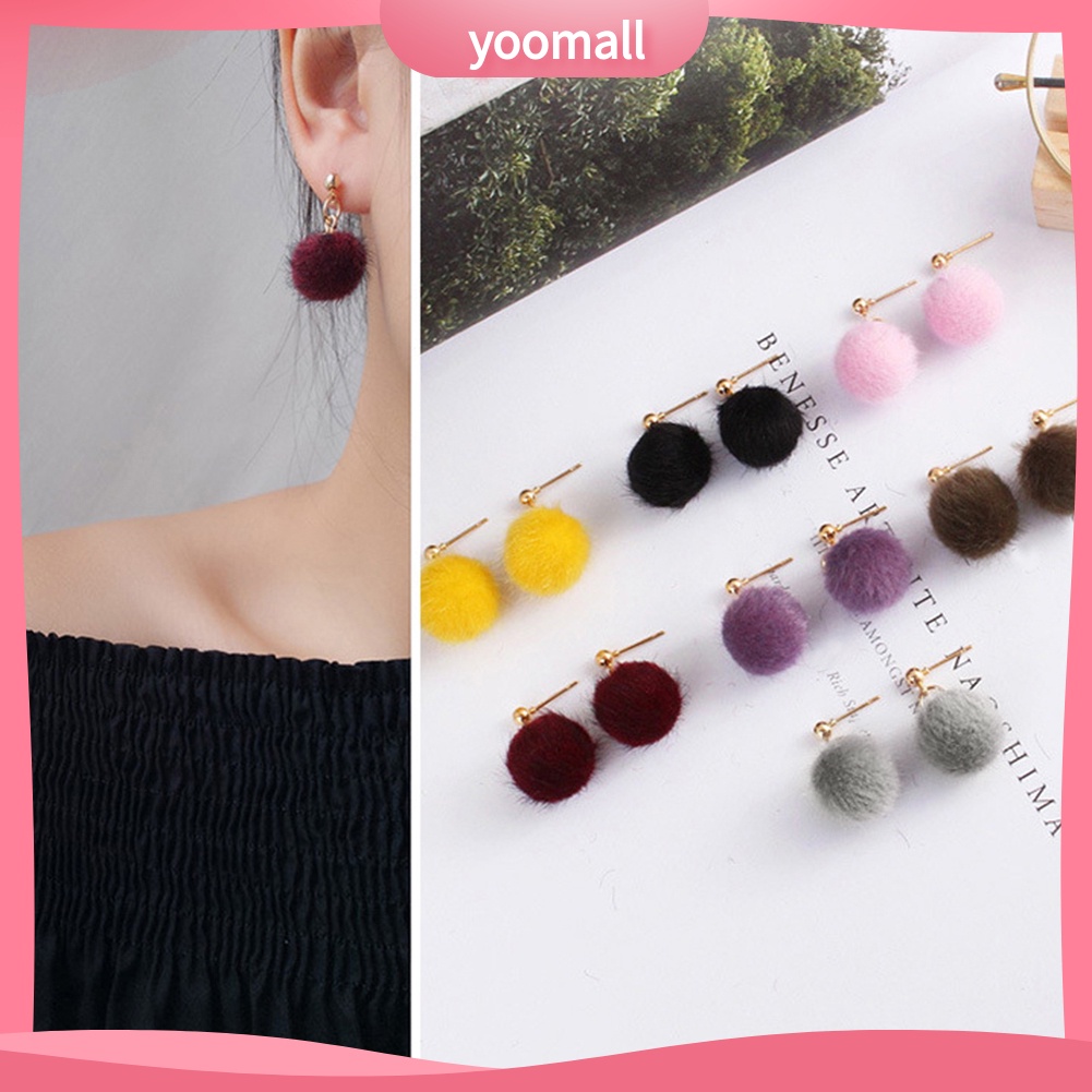 Khuyên tai quả cầu lông xù thời trang thanh lịch dành cho phái nữ