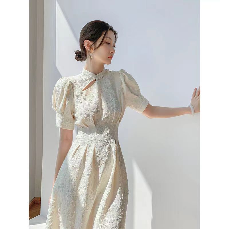 Đầm Dài Vừa Tay Ngắn In Nổi Họa Tiết Nổi Màu Trắng Phong Cách Pháp Cổ Điển Thời Trang Mùa Hè Cho Nữ