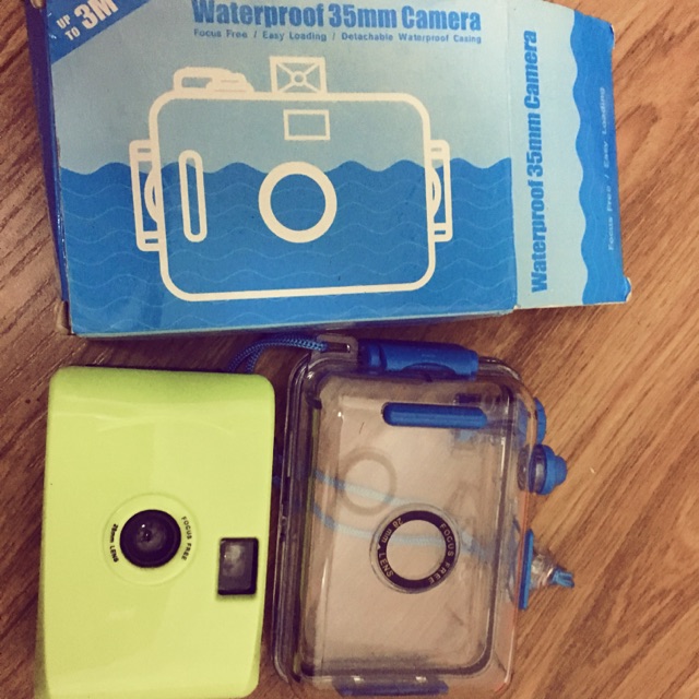 Máy ảnh Lomo film màu xanh cốm + chống nước 