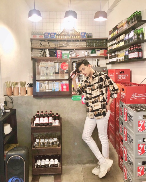 Áo sơ mi họa tiết con ngựa