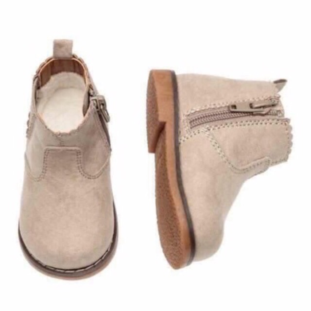 Boots cho bé gái