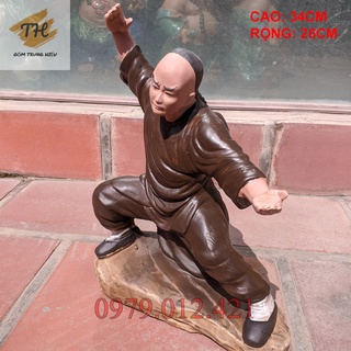 Tượng Hoàng Phi Hồng gốm Bát Tràng
