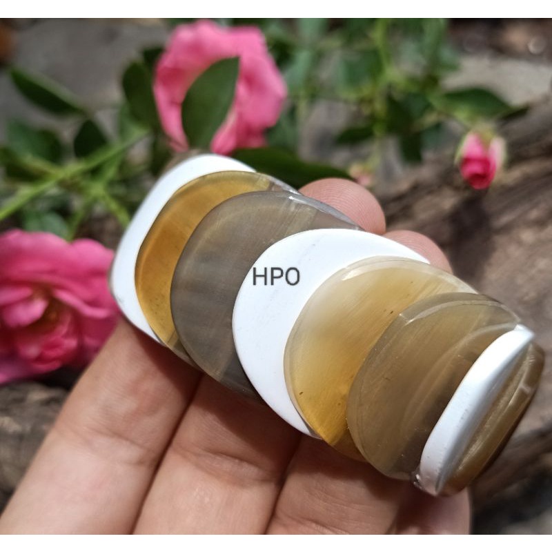 Vòng tay bằng sừng trâu bò tự nhiên bản rộng 1,5 -2cm x5mm nguyên khối trừ tà kị gió