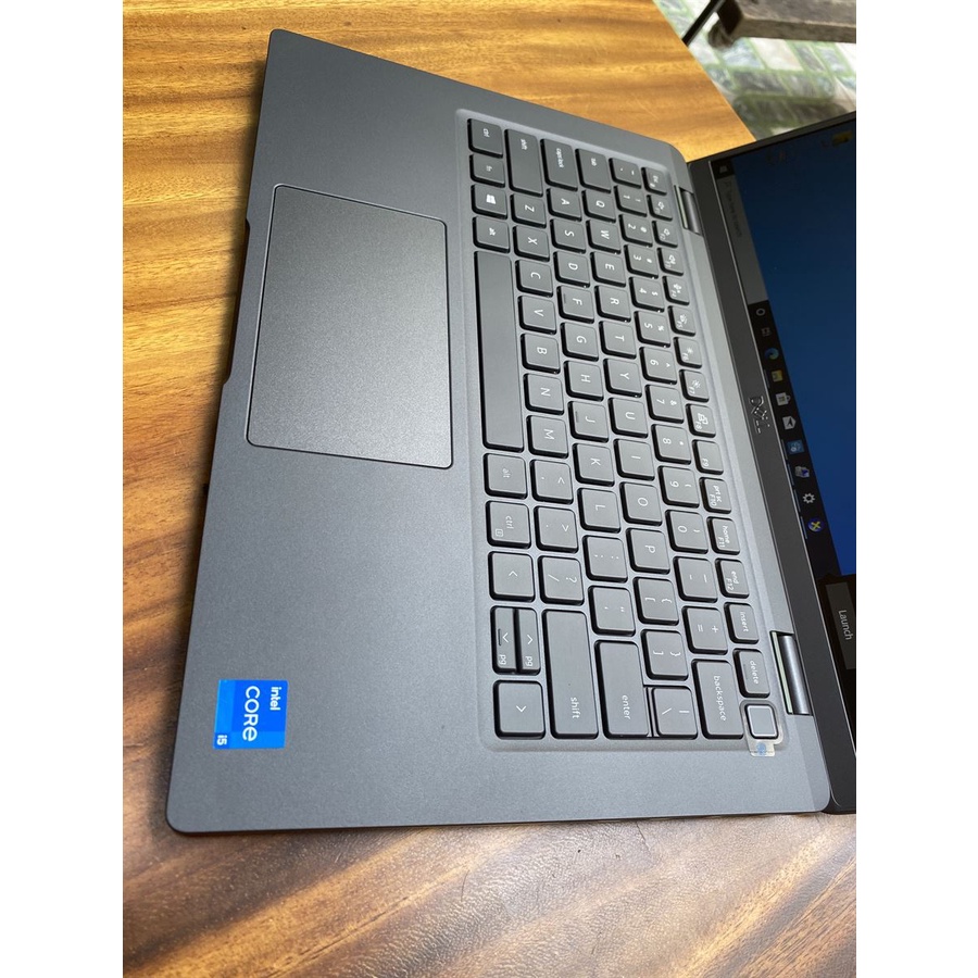 Laptop Dell Latitude 7420