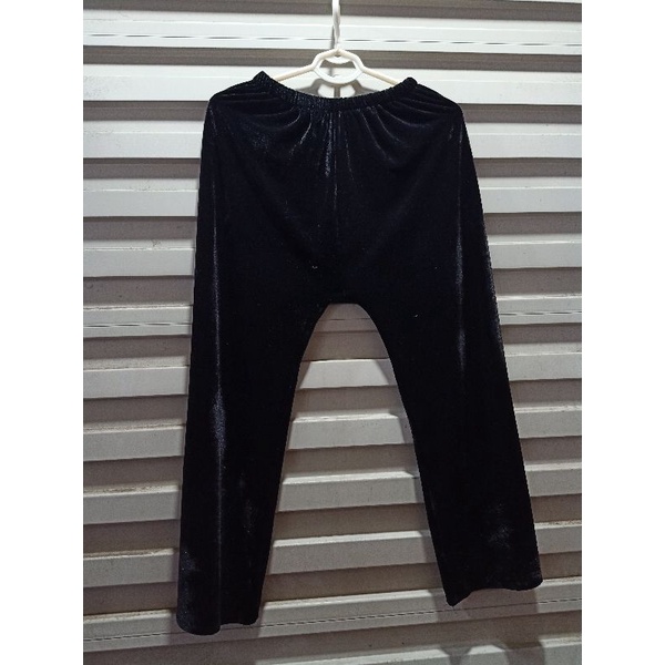 QUẦN NHUNG TRƠN ĐEN ỐNG RỘNG CHO MẸ CHO BÀ