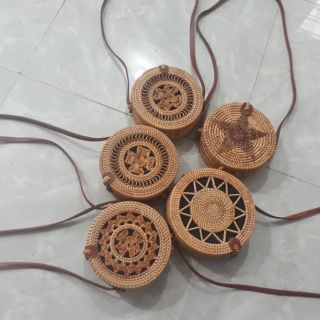 túi mây tre đan (túi cói đi biển)