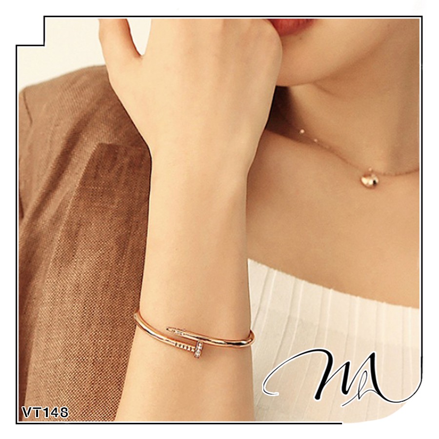 Vòng tay nam nữ Titan hình cây đinh đính đá trắng cá tính - Măng’s House VT146