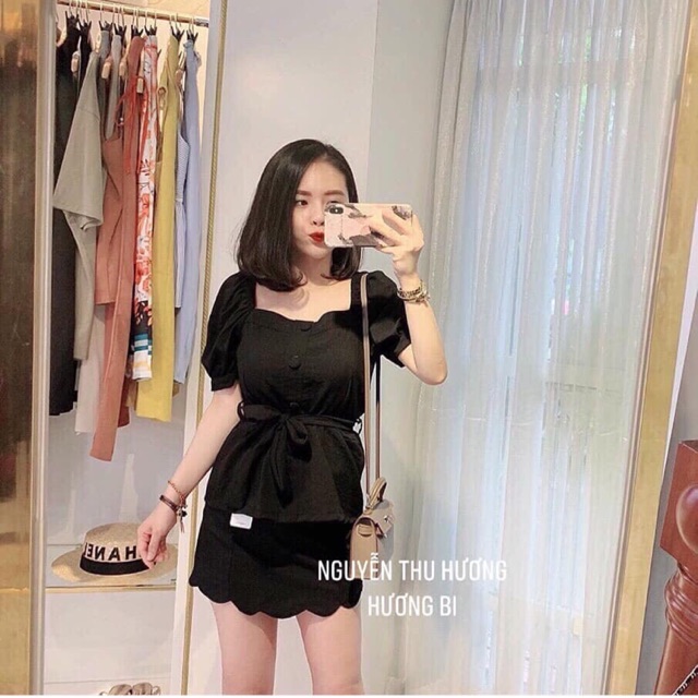 Áo sơ mi cổ vuông cúc bọc