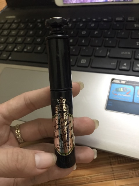 Mascara Majolica Lash King của shiseido