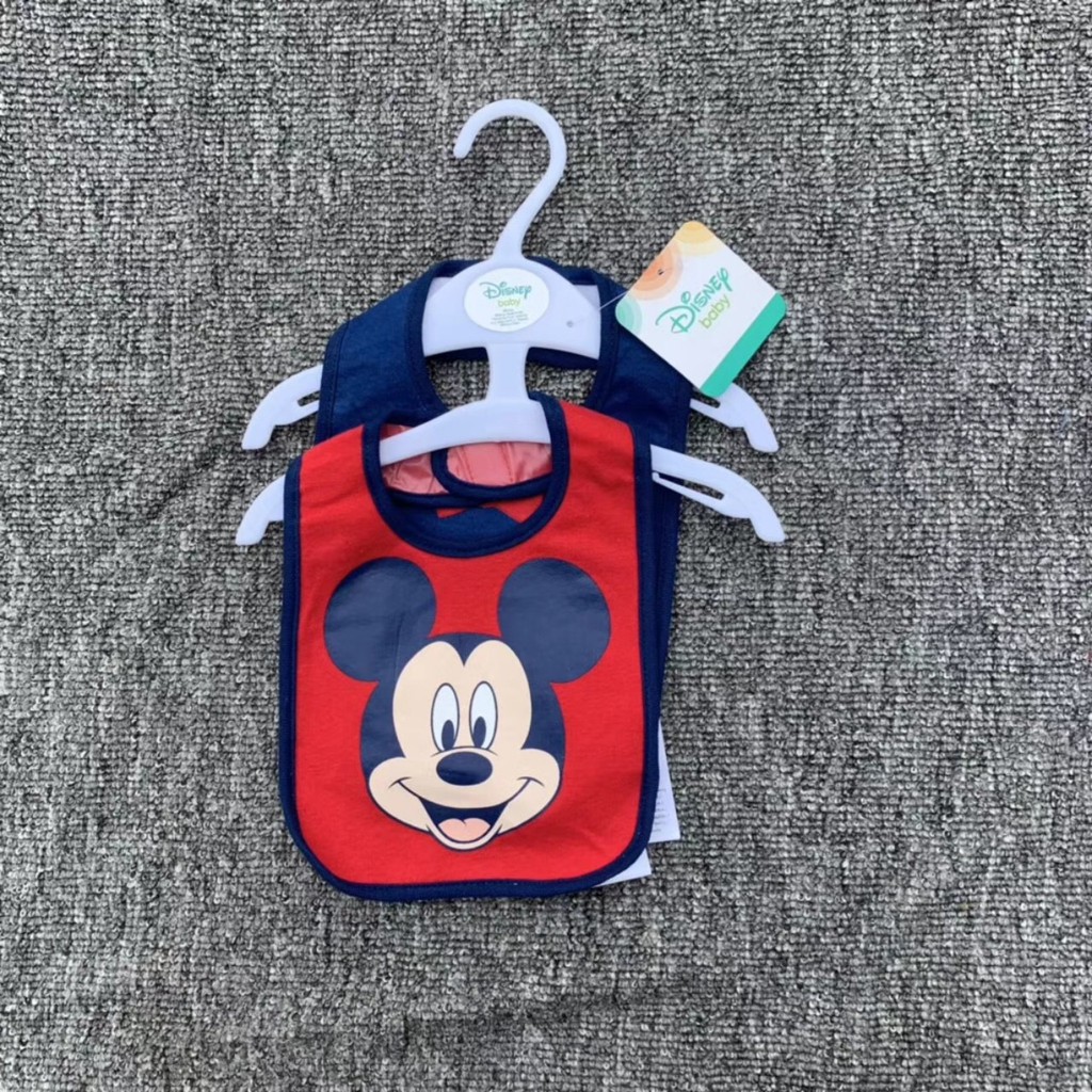 Set 2 yếm cho bé chống thấm Disneybaby