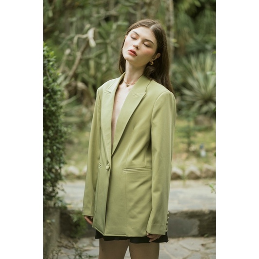 OLALASTUDIO Áo Blazer dáng dài oversize có độn vai ( 3 màu đen, caramel, xanh lá) | BigBuy360 - bigbuy360.vn