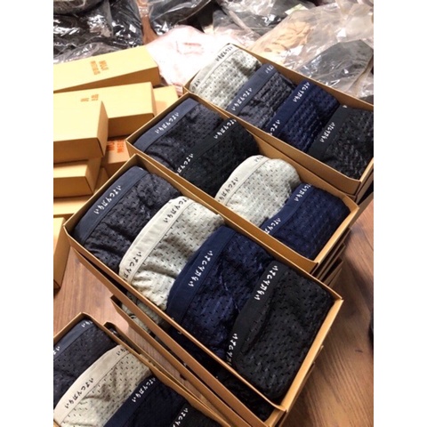 Hộp 4 Quần Lót Nam  Chéo Thông Hơi Xuất Nhật