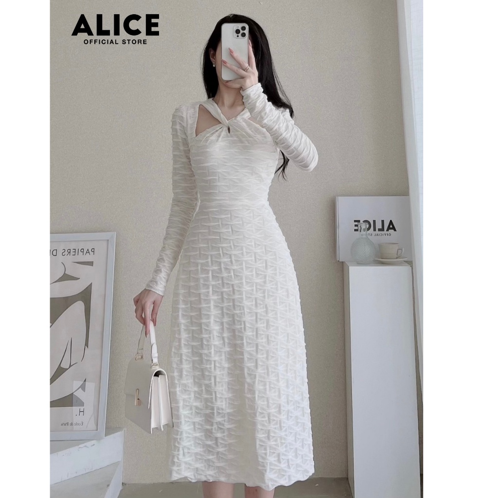 Váy Ren Dáng Suông Tiểu Thư ALICE Chất Ren Mềm Mịn Co Giãn Nhẹ Thiết Kế Cố Cách Điệu Chiết Eo V757 | BigBuy360 - bigbuy360.vn