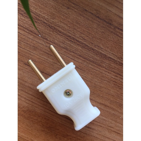 Phích cắm đủ các loại chân