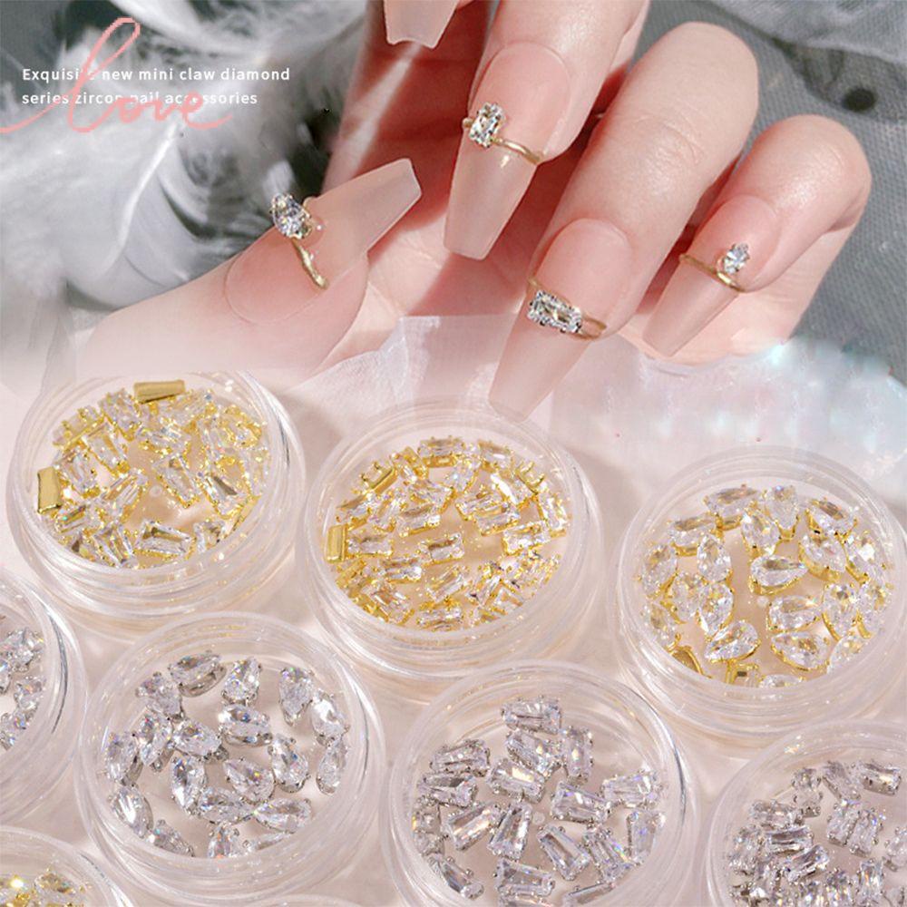 Set 20 Phụ Kiện Đính Trang Trí Móng Tay Nghệ Thuật Chất Lượng Cao