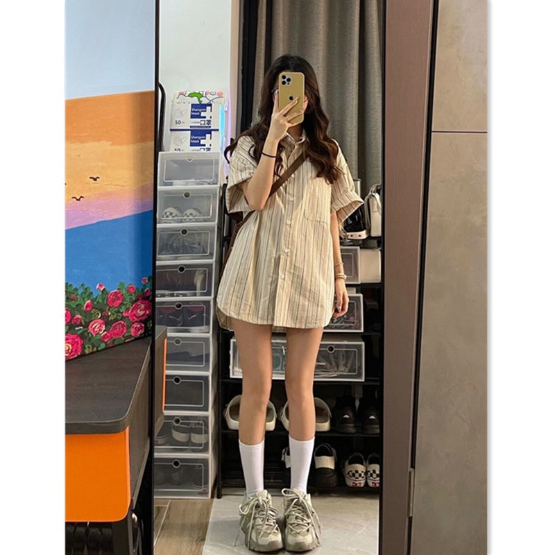 Áo Sơ Mi Ngắn Tay Họa Tiết Sọc Phong Cách Hàn Quốc Dành Cho Nữ