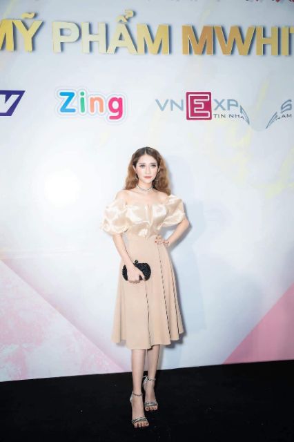 ĐẦM XOÈ NHÚN VOAN KIẾNG