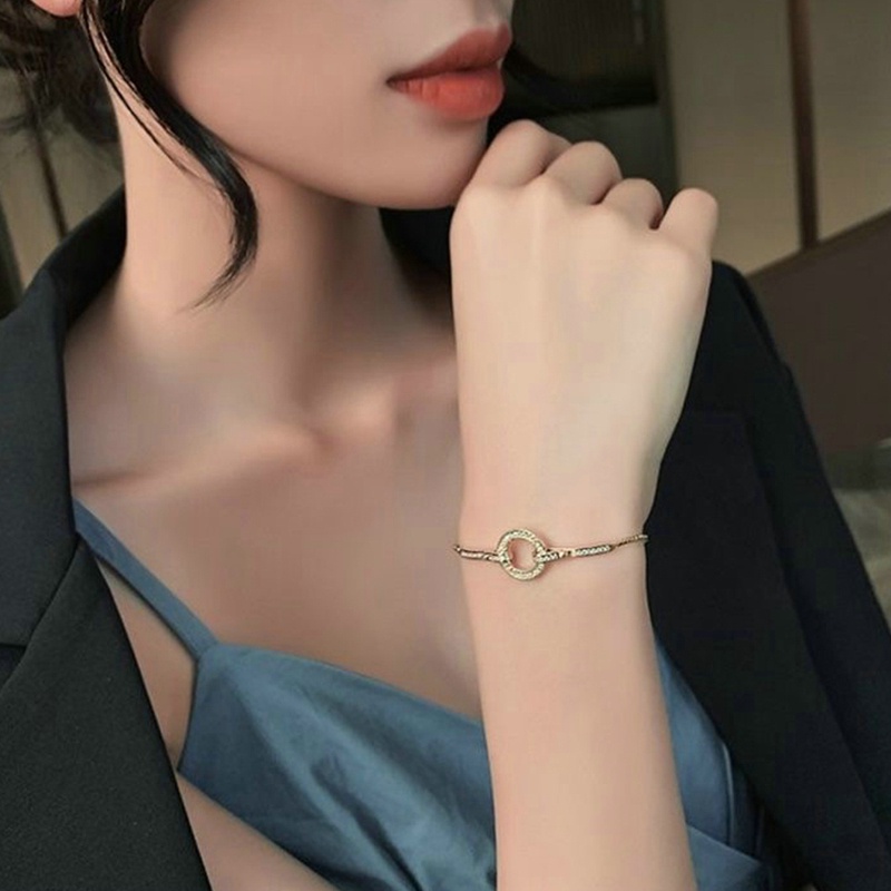 Vòng Tay Đính Hạt Ngọc Trai Thời Trang Dành Cho Nữ
