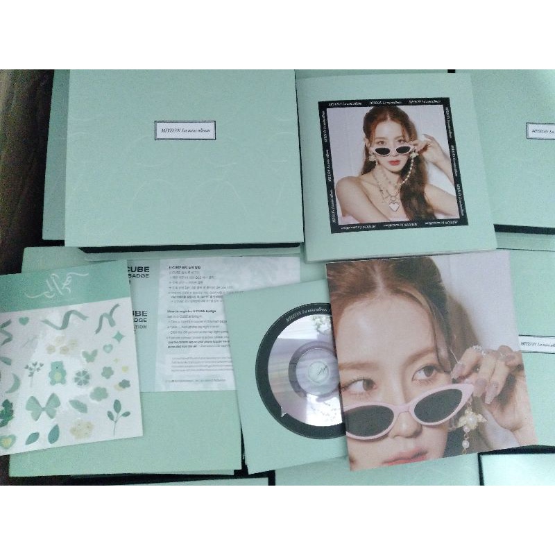 ALBUM MY MIYEON RỖNG
