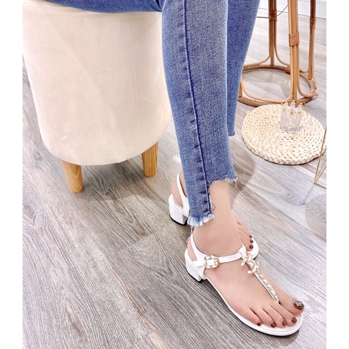 Sandal kẹp ngón CN hoạ tiết dây xích mới