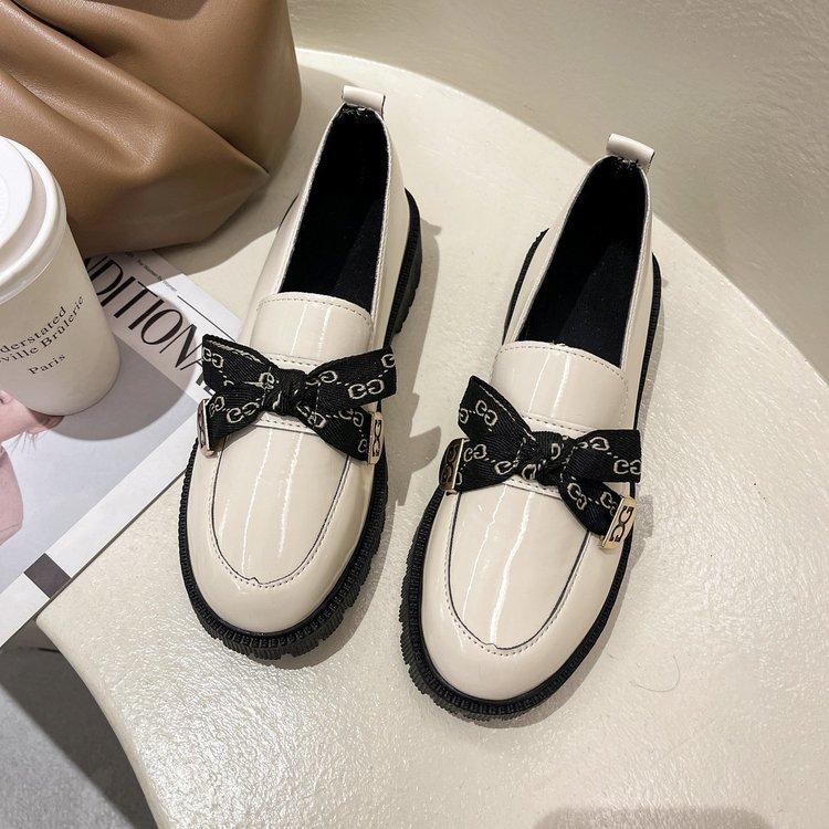 [ Mã 66CBSALE giảm 30K đơn 200K] Giày búp bê đế bằng mũi tròn đính nơ xinh xắn dành cho nữ | BigBuy360 - bigbuy360.vn