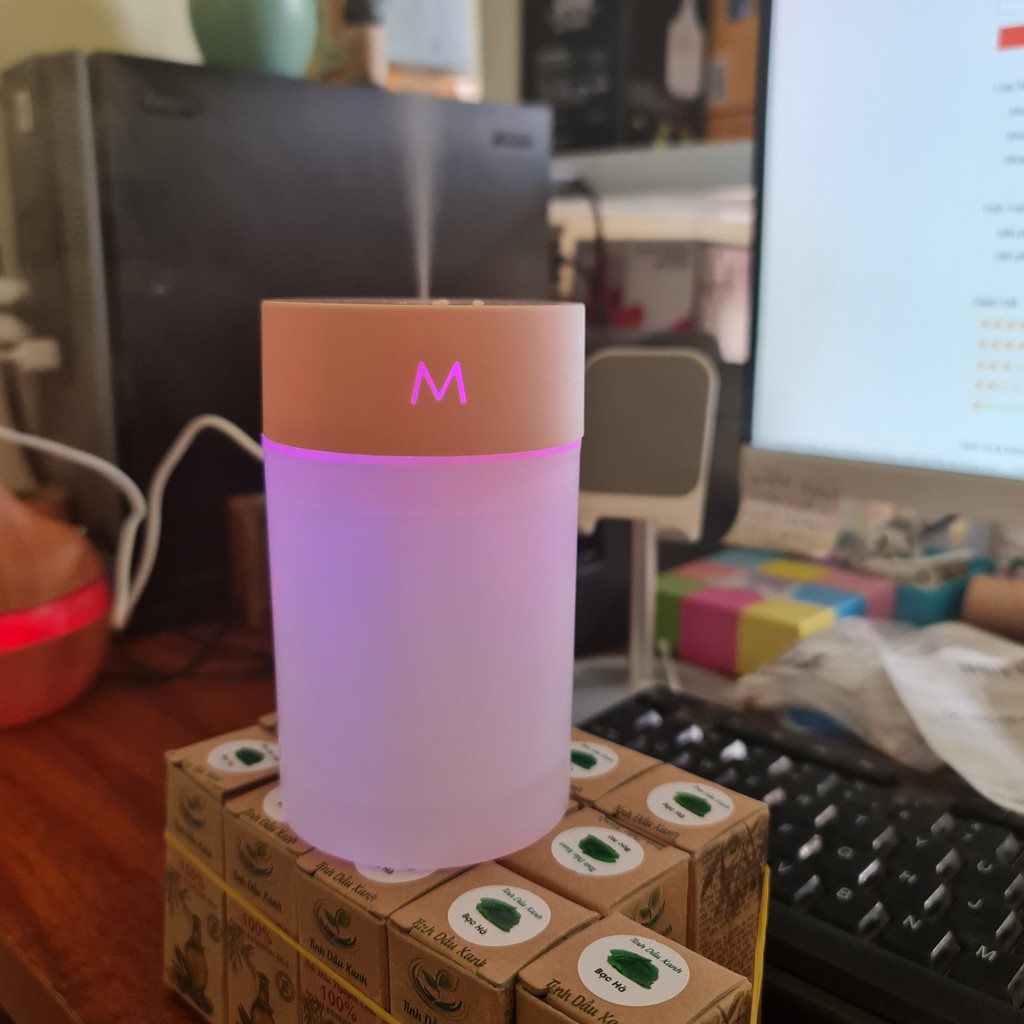 Máy phun sương mini khếch tán hương thơm và tạo độ ẩm có đèn độc đáo - GDAH