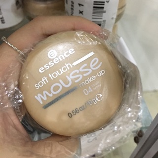 Phấn Mousse Esence Soft Touch Makeup Đức ( Review )