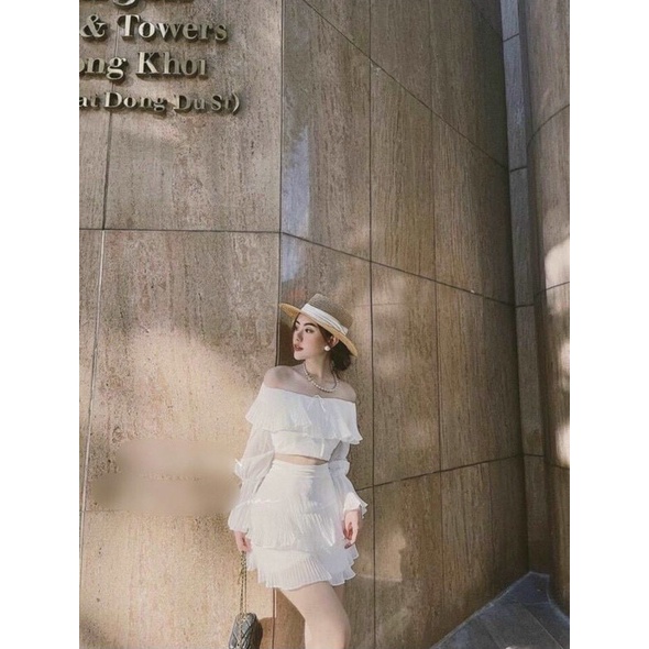 Sét bộ áo tay dài cổ chữ V mix chân váy xếp tầng phối bèo thời trang có thể diện nhiều kiểu cách xinh xắn