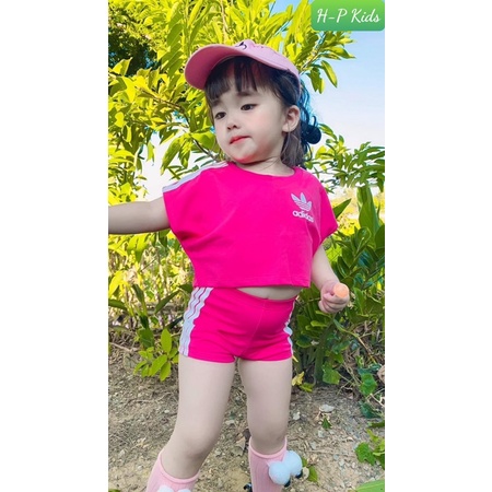 Bộ das bé gái sành điệu