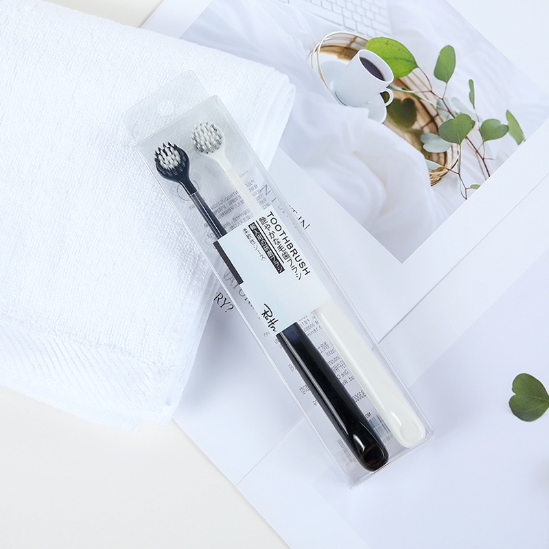 [Hàng mới về] Set 2 bàn chải đánh răng lông mềm đầu tròn xoắn ốc màu trắng đen cho cặp đôi
